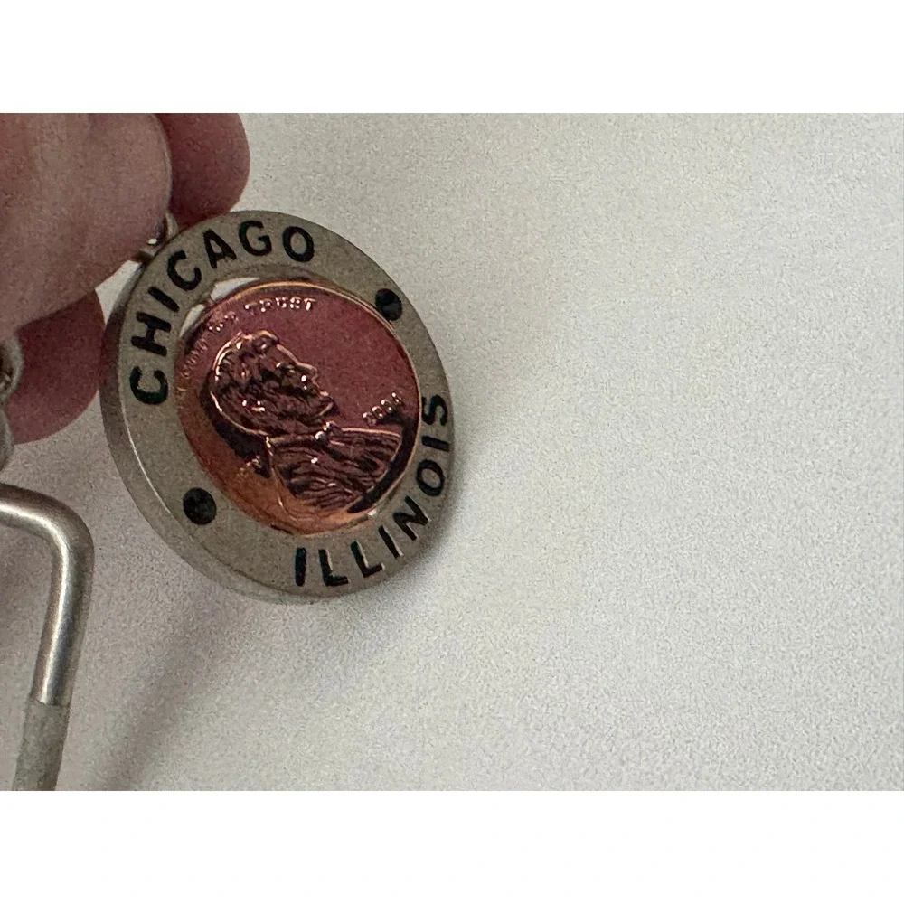 Chicago Illinois Souvenir Keychain Spinning‎ 2004 Lincoln Penny Style Key Ring